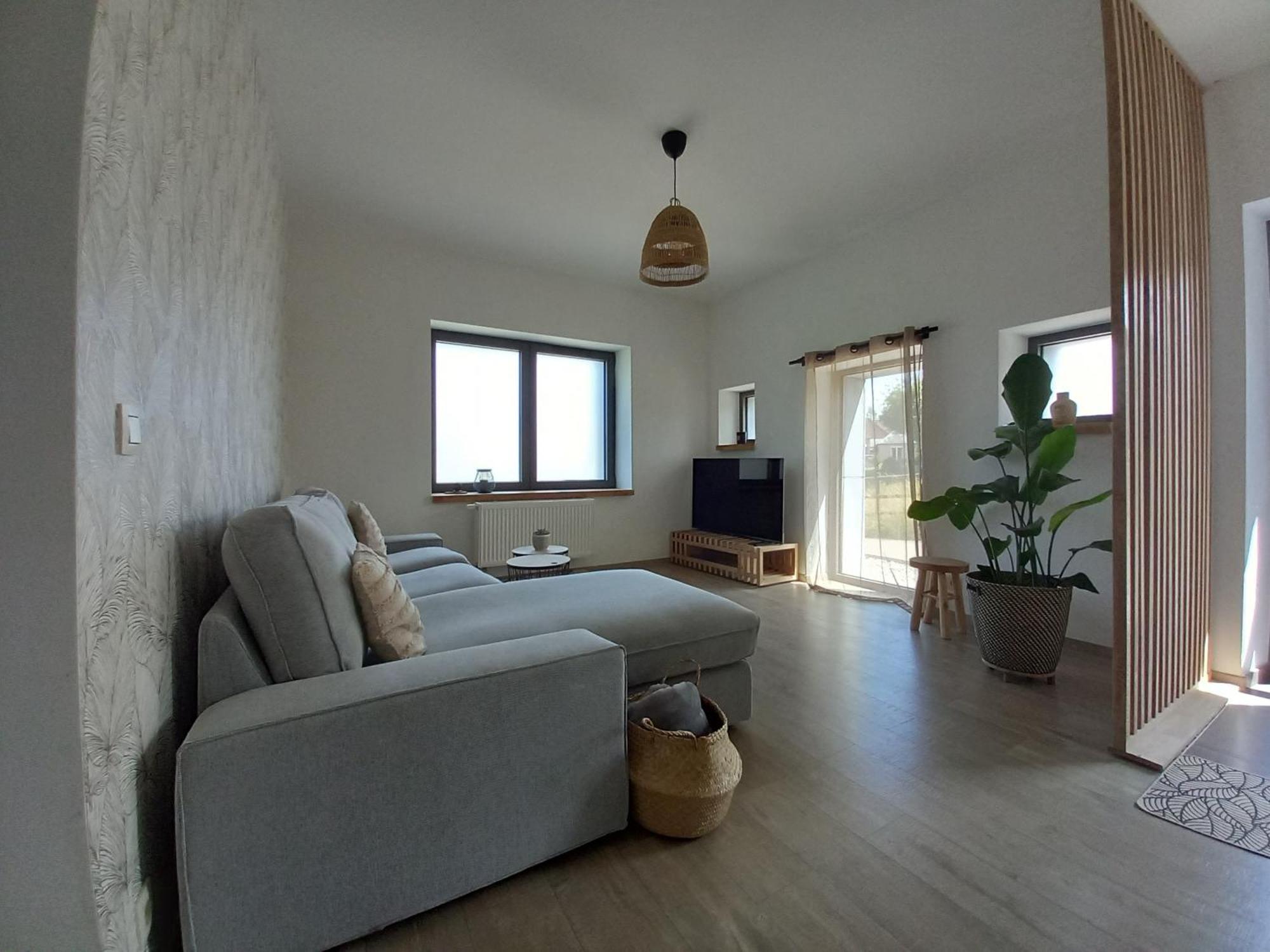 Les Hauts De Meez ディナン 部屋 写真
